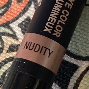 NUDESTIX “Nudity” Magnetic Luminous Eye Color